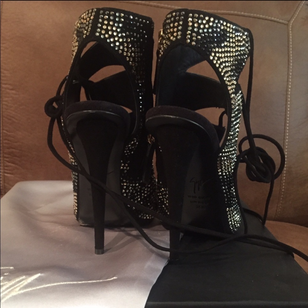 Giuseppe Zanotti Lace Heels - Picture 4 of 9